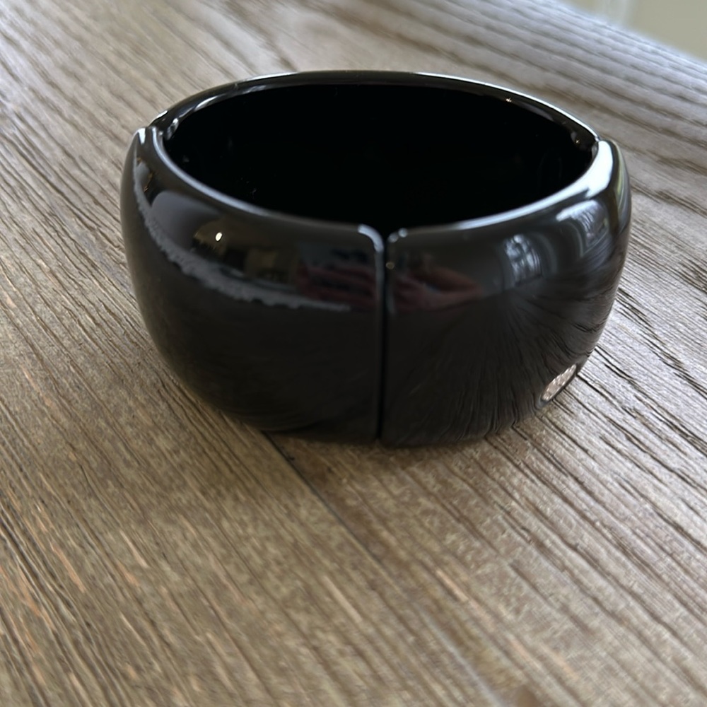 Stella & Dot Geometric Stretch Bangle